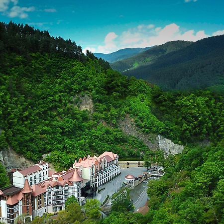 Crowne Plaza - Borjomi By Ihg Hotel Exterior foto The resort
