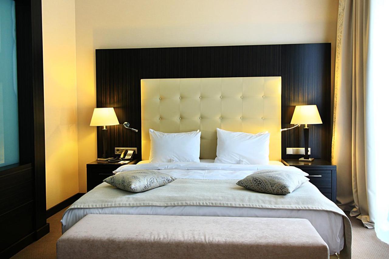 Crowne Plaza - Borjomi By Ihg Hotel Cameră foto A bedroom