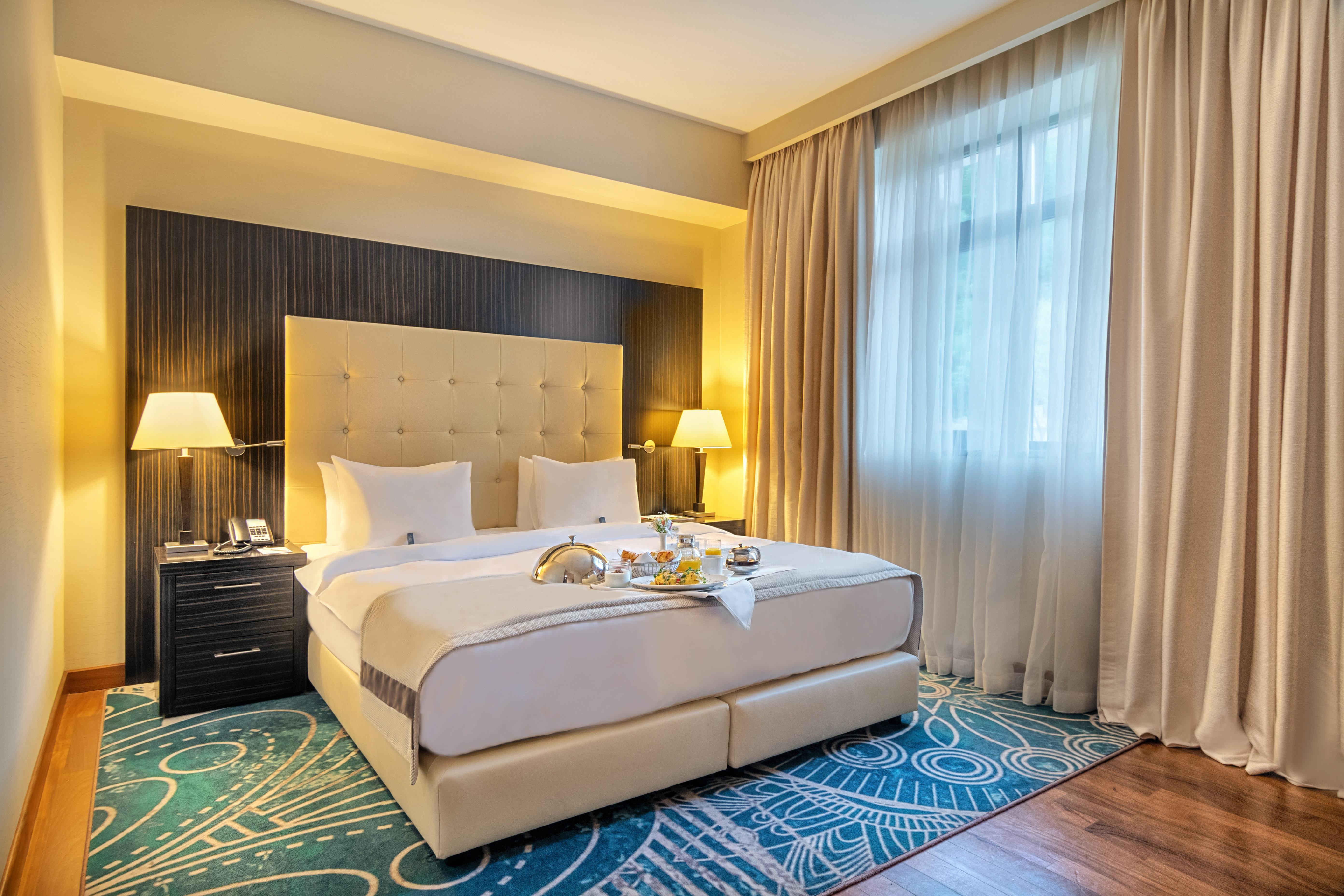 Crowne Plaza - Borjomi By Ihg Hotel Exterior foto Suite