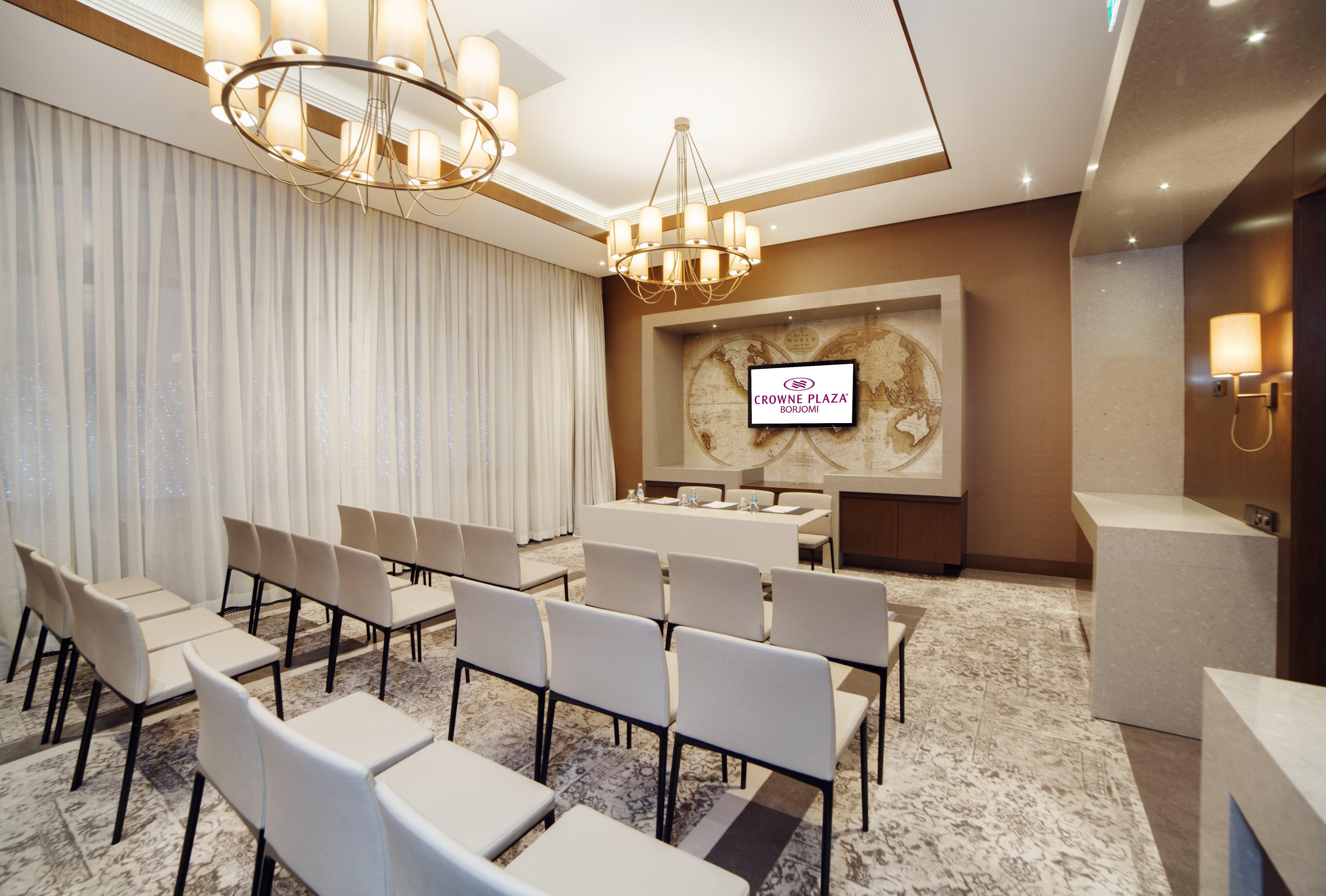 Crowne Plaza - Borjomi By Ihg Hotel Exterior foto Meeting room