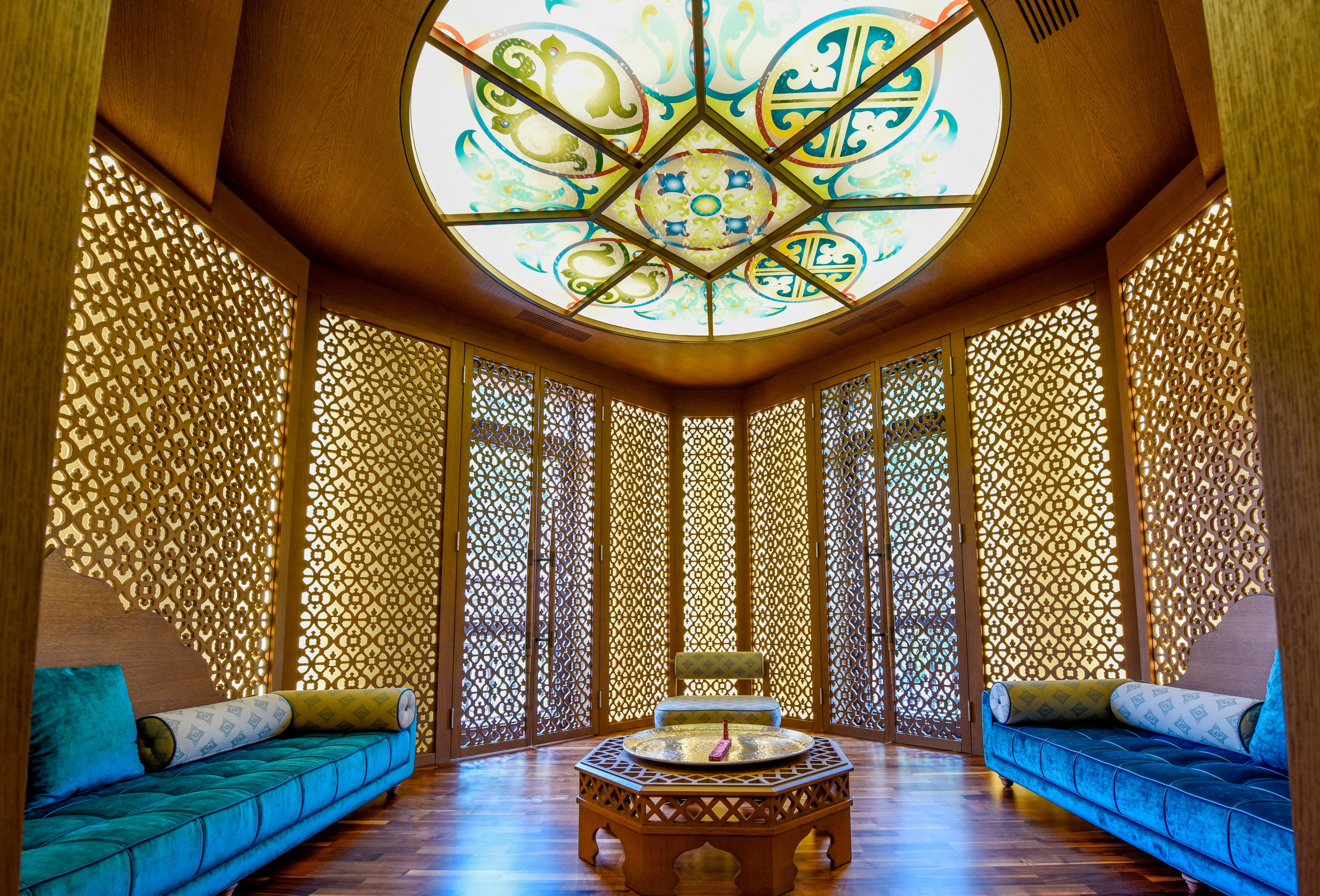 Crowne Plaza - Borjomi By Ihg Hotel Exterior foto The Bvlgari Spa at Jumeirah Atlantis